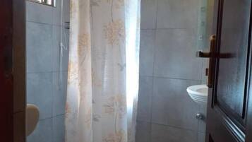 Comfort Room, Balcony | Bathroom