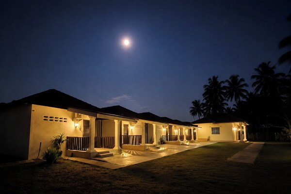 Tanjung Chap Beach Resort - Terengganu