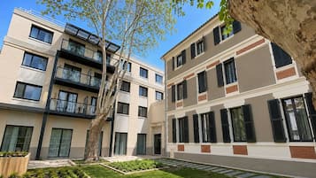 Extérieur