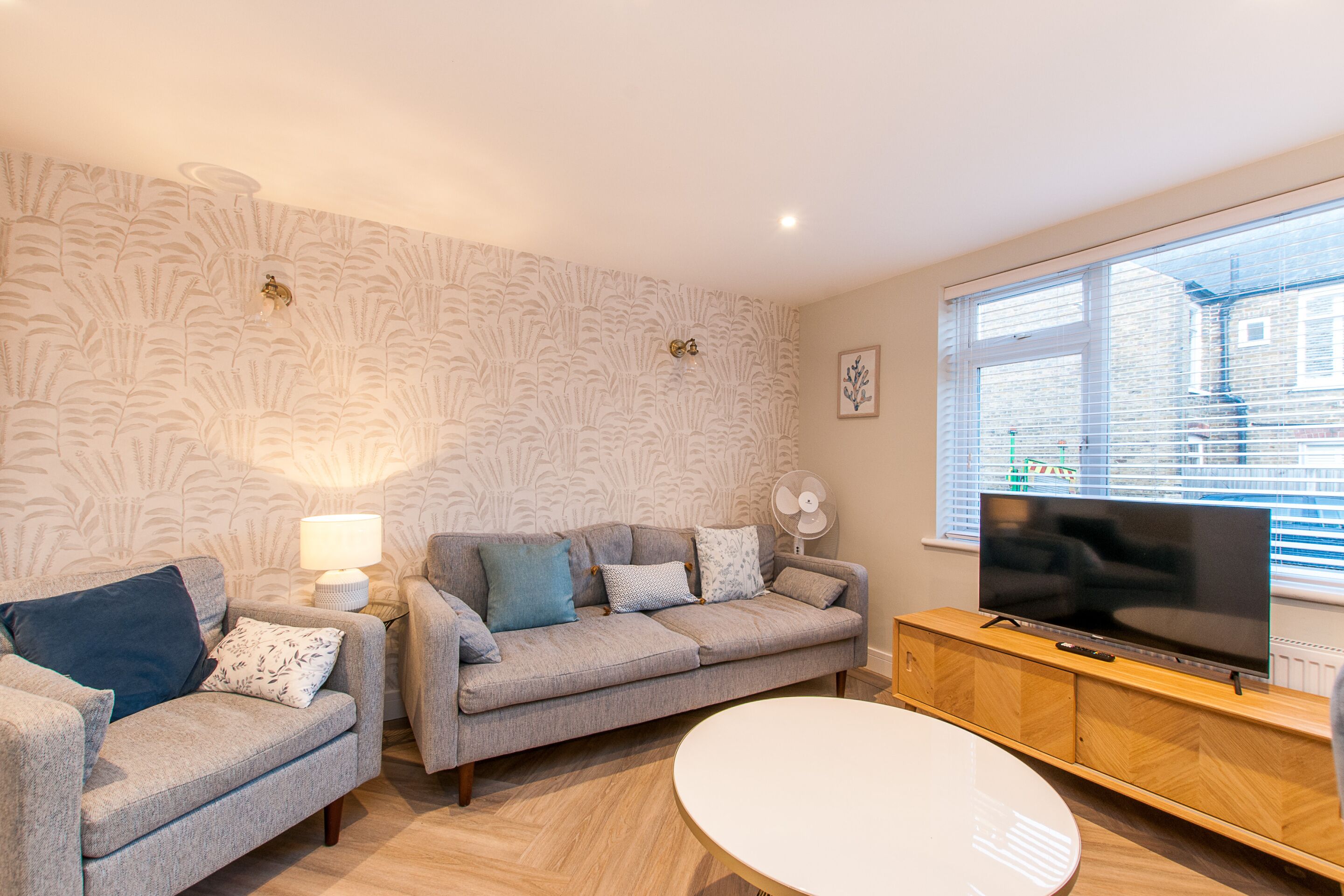 Marsh House - Prestige Haven - Hot Tub - Herne Bay