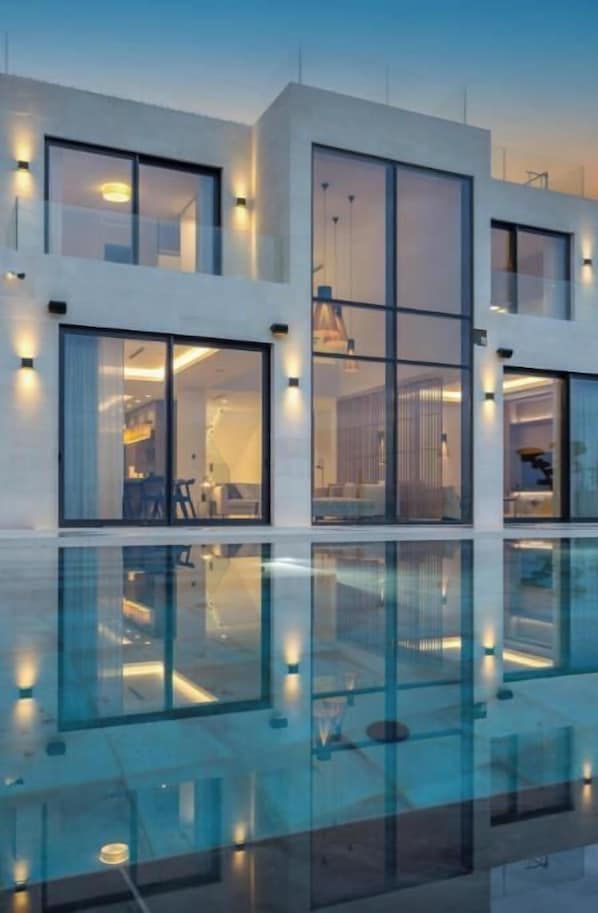 Exterior - Villa Sapphire (Sutivan)