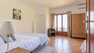Chambre Triple Confort, balcon, vue montagne