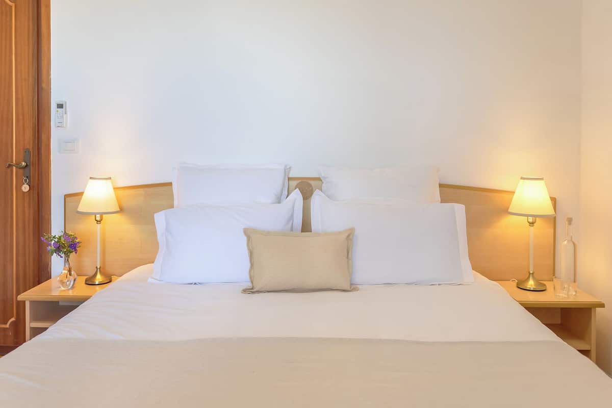 Comfort Double Room, Balcony, Mountain View | Laptop workspace, free WiFi