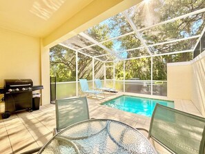 Pool - Private Pool, Balcony & BBQ Area Short Walk to Clubhouse (Clermont)