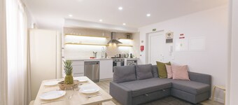 Best Houses 102 - Hut Spot Peniche