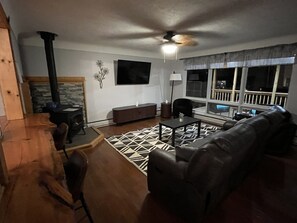 TV