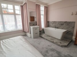 7 habitaciones, wifi gratis y decoración personalizada