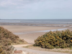 Beach - Ruby's Retreat (Filey)