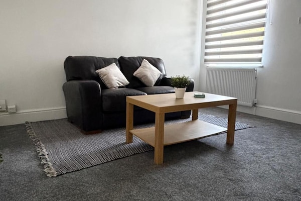Apartment Sleeps 6 Near Southampton City Centre - Southampton, UK