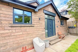 Exterior - Stunning Retreat in the Heart of Matlock Bath (Matlock)