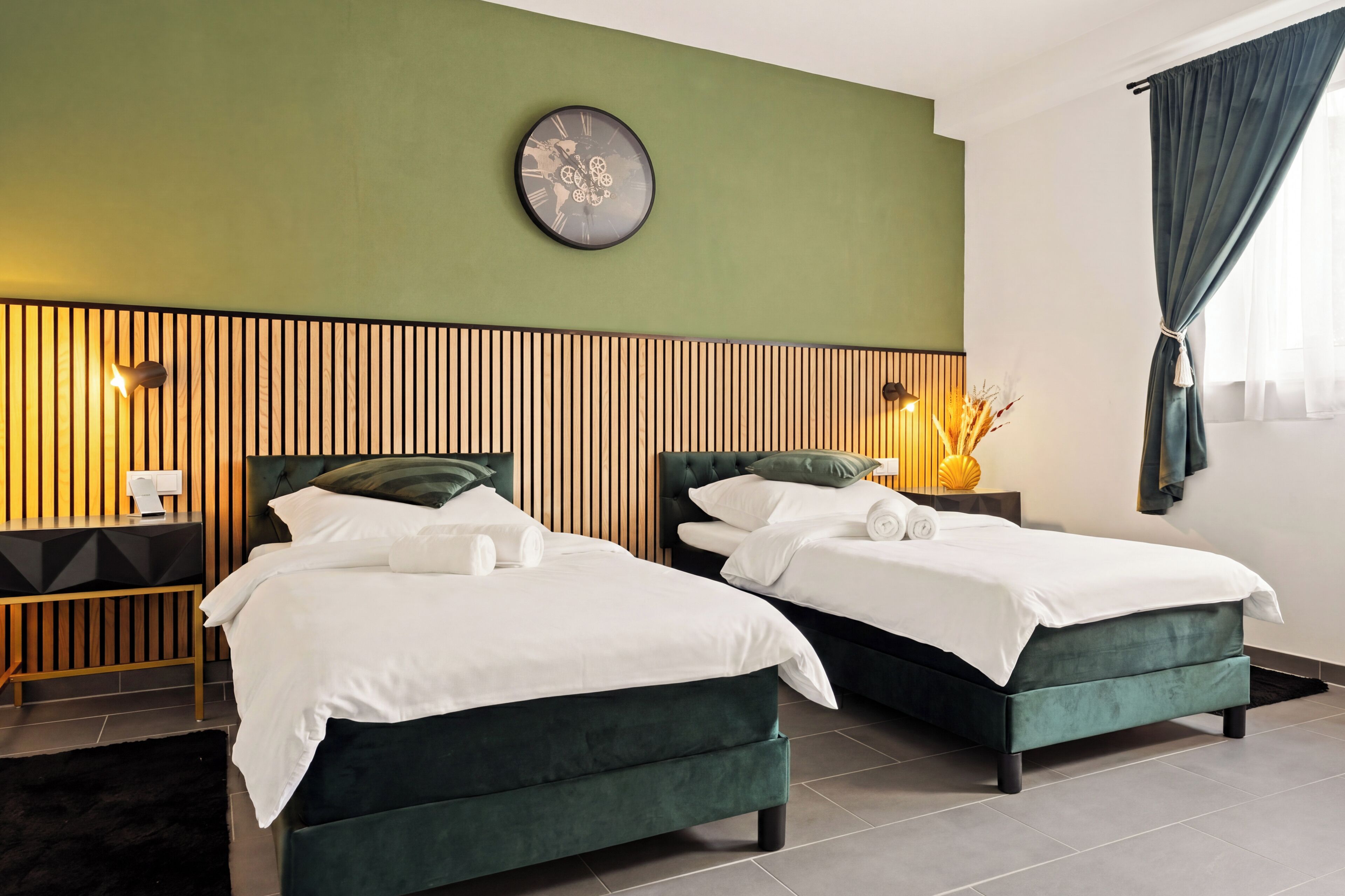 1 bedroom, iron/ironing board, WiFi (free), bed sheets