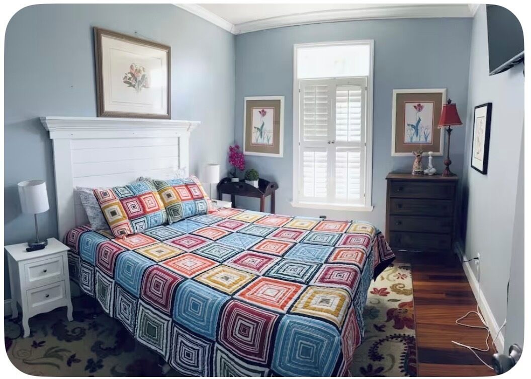 5 chambres, fer et planche à repasser, Wi-Fi gratuit, draps fournis