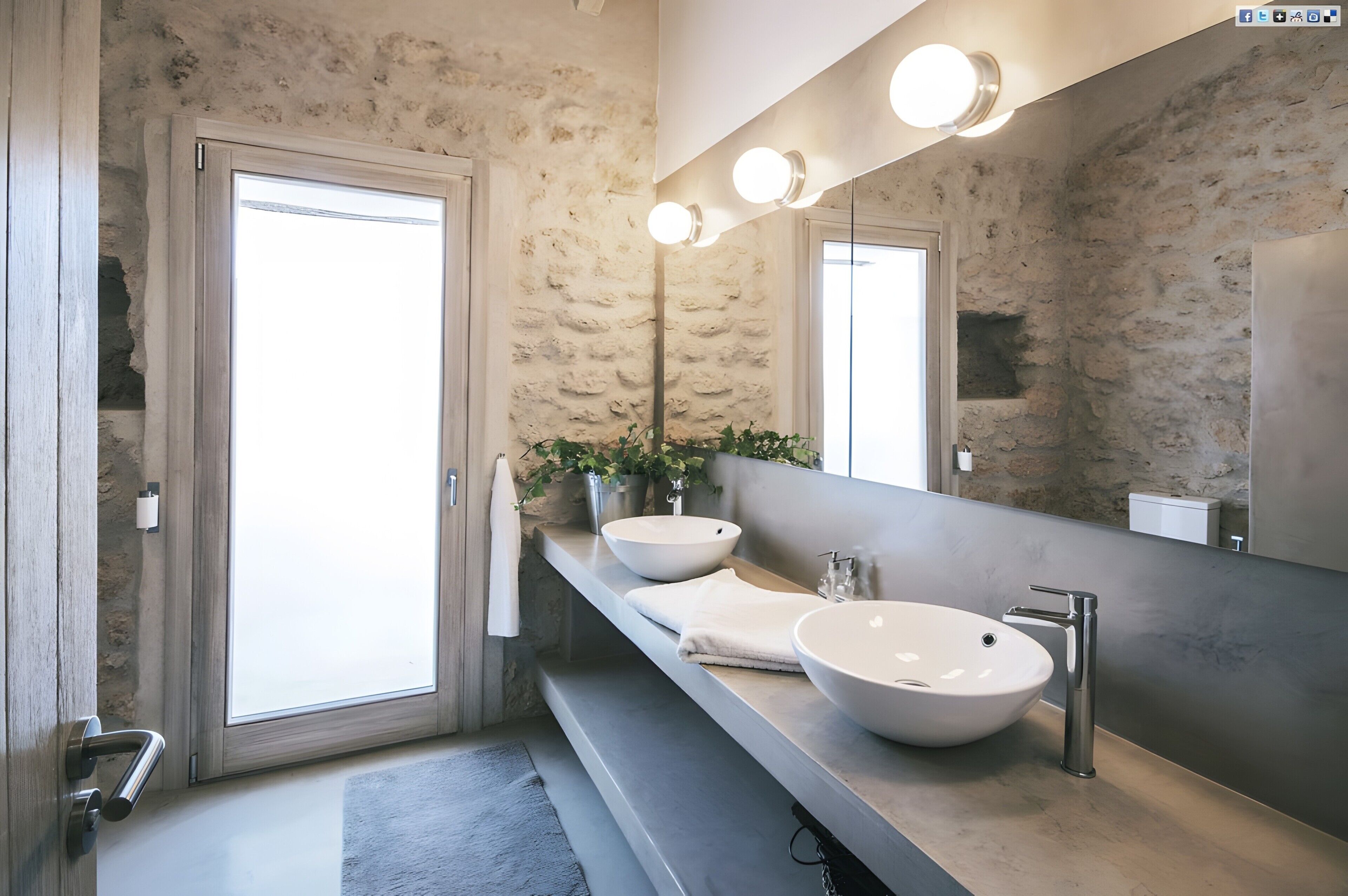 Een douche, een haardroger, handdoeken