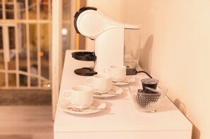 Lägenhet Comfort - utsikt mot staden | Kaffe och/eller kaffebryggare