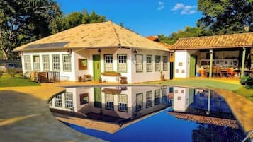 Piscina externa
