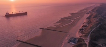 Luxurious vacation home in Oostkapelle, 800 m from the beach and the dunes