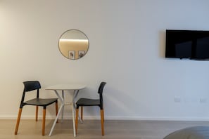 Dining - MOT Rentals Plaza Armenia 2C - Loft in Palermo Soho (Buenos Aires)