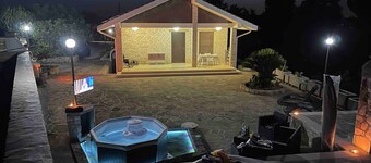 Happy's Casa: Experience the Countryside 20 Minutes from the Sea
