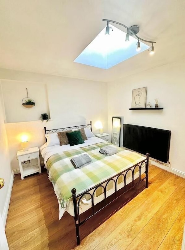 1 Schlafzimmer, Bügeleisen/Bügelbrett, Internetzugang, Bettwäsche