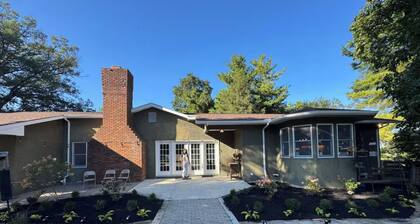 Beautiful 4-Dublin Ranch Farm Retreat near Memorial Drive