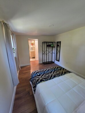 2 habitaciones, escritorio, wifi gratis y ropa de cama 