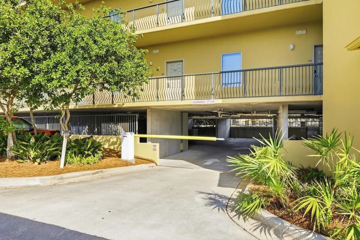 Condo, 1 King Bed with Sofa bed (Beach Resort 501) | Exterior