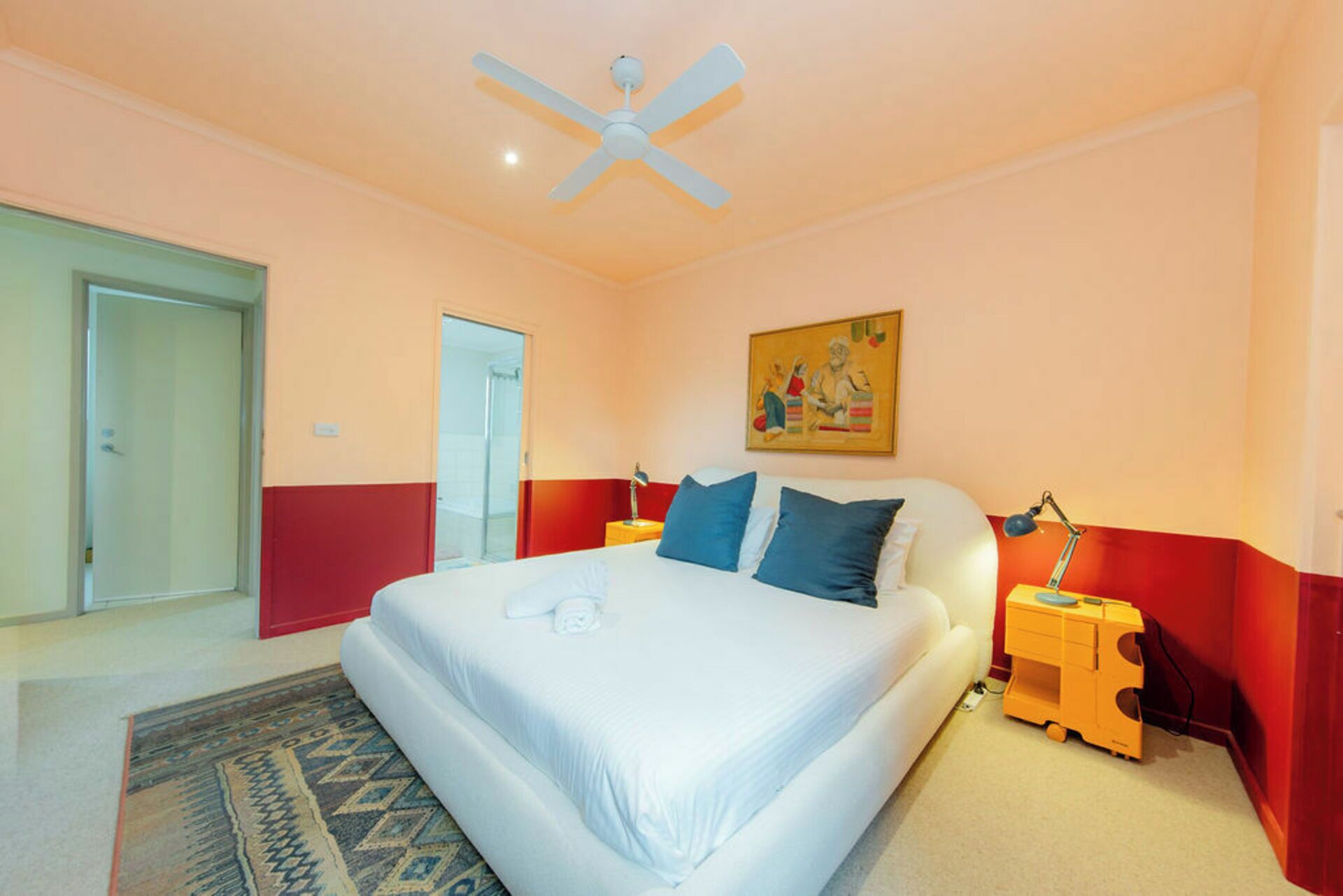 3 bedrooms, iron/ironing board, Internet, bed sheets