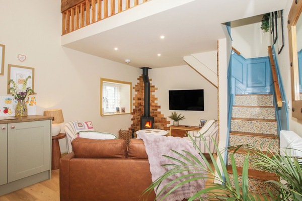 Cottage | Living area