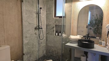 Familie appartement | Badkamer