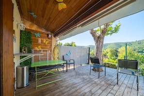 Terrace/patio - Mazet de Soleil - Maisonnette climatisée pour 4 (Saint-Martin-de-Brômes)