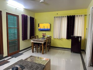 Familienapartment, 1 Schlafzimmer, Nichtraucher, Küche | Speisen