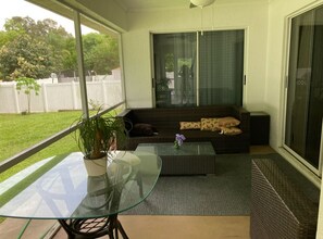 Outdoor dining - Edenville tropical oasis 3 bedroom house by Siesta Key (Sarasota)