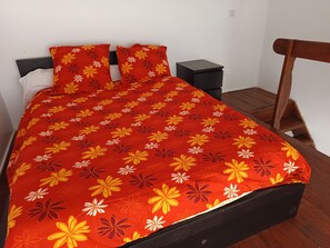 Room - Studio 4 km from the sea swimming pool and garden Bicycle available for hiking (Villeneuve-lès-Maguelone)