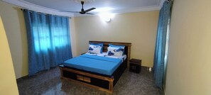 Free WiFi - Royal Blue Apartments (Lomé)
