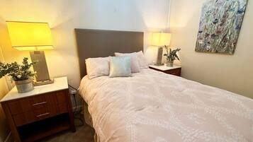 2 dormitorios, tabla de planchar con plancha, wifi y ropa de cama