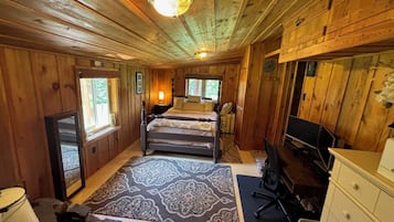 2 bedrooms, desk, iron/ironing board, travel crib