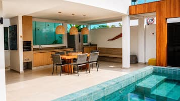 Casa Condomínio Prime com Piscina Privativa - Barreirinhas/MA | Dapur peribadi | Peti sejuk, ketuhar gelombang mikro