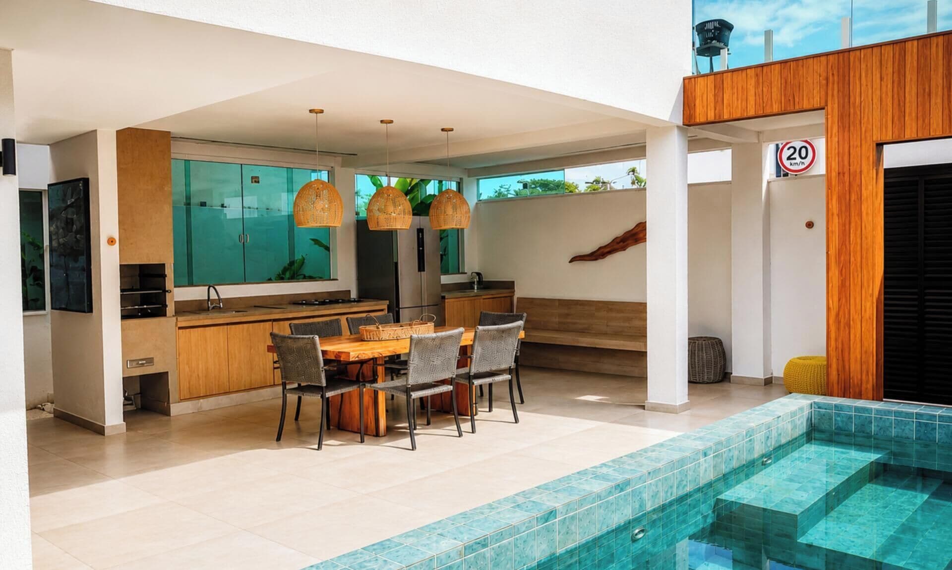 Casa Condomínio Prime com Piscina Privativa - Barreirinhas/MA | Private kitchen | Fridge, microwave, cookware/dishes/utensils, dining tables