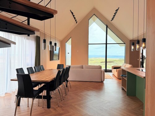Modern brand new house in Golden Circle