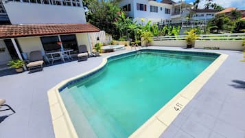 Outdoor pool, pool loungers
