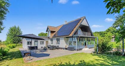 "Aaro" - 275m from the sea by Interhome