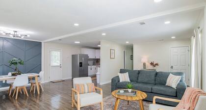South Alabama Home near Colleges