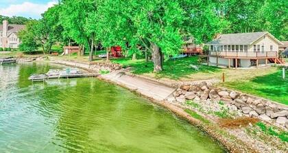 Cozy 2-bedroom house on peaceful Lake Koshkonong