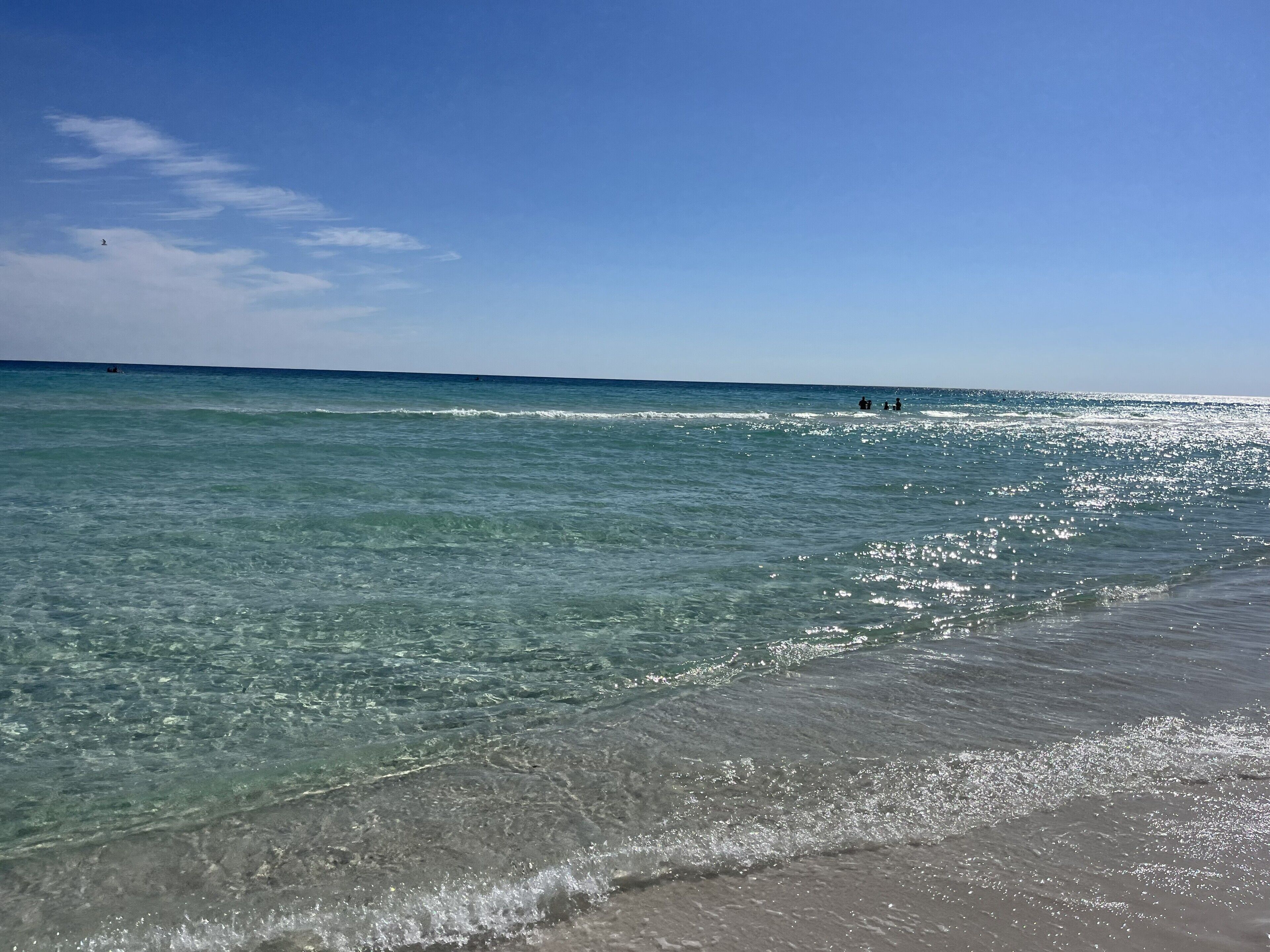 Beach nearby, sun loungers