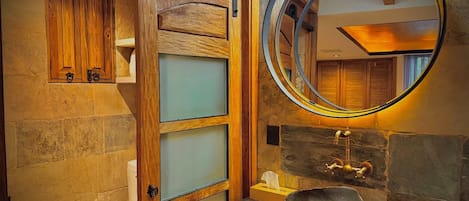 Double Room | Bathroom | Bathrobes