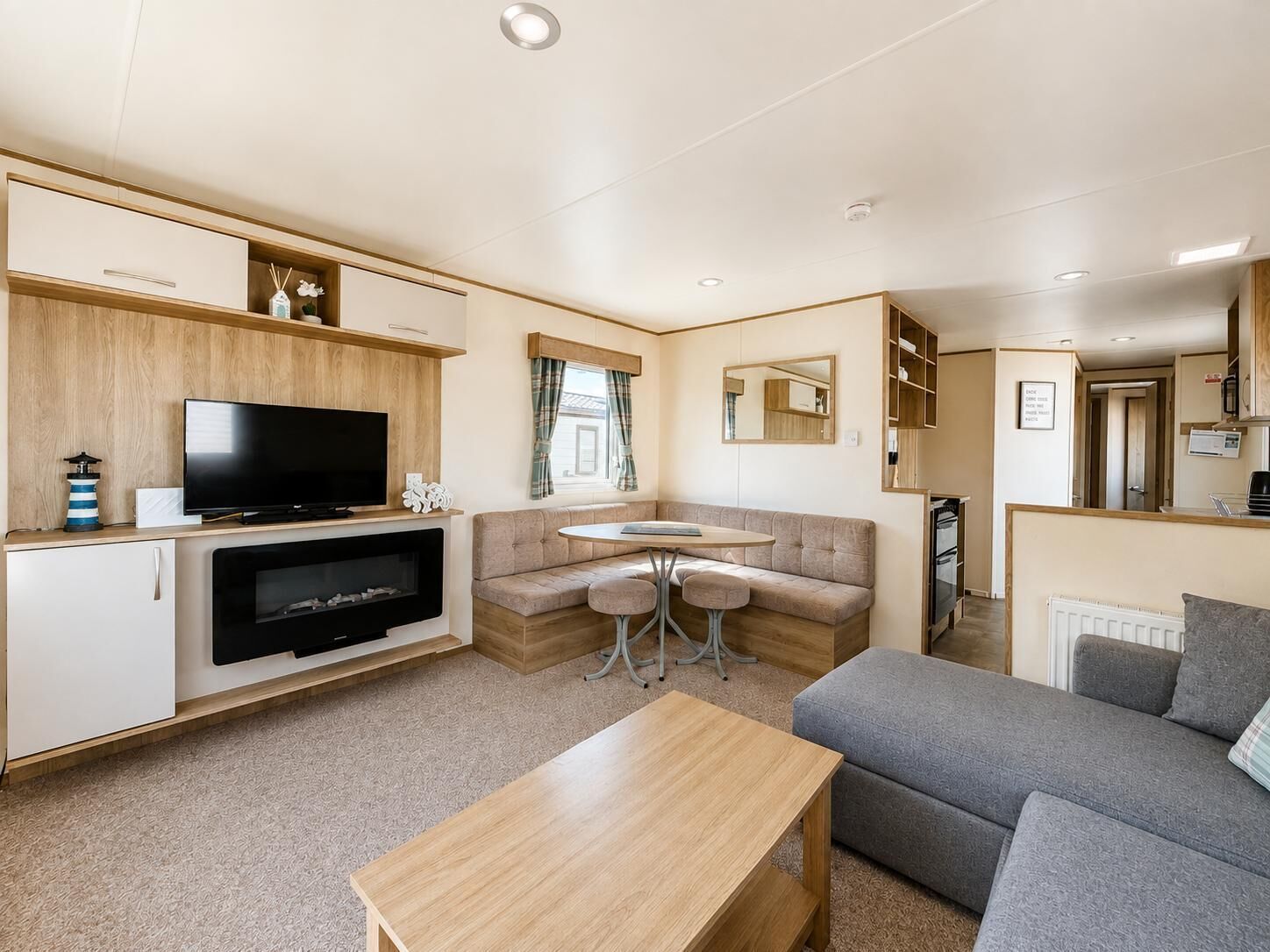 Lovely 6 Berth Caravan On The Brilliant New Beach Holiday Park Kent Ref 66658nb - Hythe