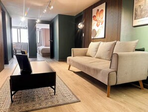 3 bedrooms, iron/ironing board, WiFi, bed sheets - Peaceful 3-bedroom apartment with AC in vibrant Bogotá (Bogotá)