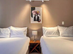 3 bedrooms, iron/ironing board, WiFi, bed sheets - Peaceful 3-bedroom apartment with AC in vibrant Bogotá (Bogotá)