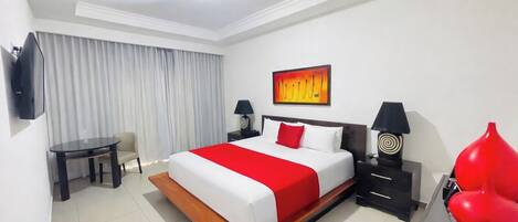 1 bedroom, in-room safe, iron/ironing board, Internet