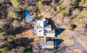 Exterior - 6BR w/ Pool near Wintergreen & Wineries, Sleeps 19 (Nellysford)